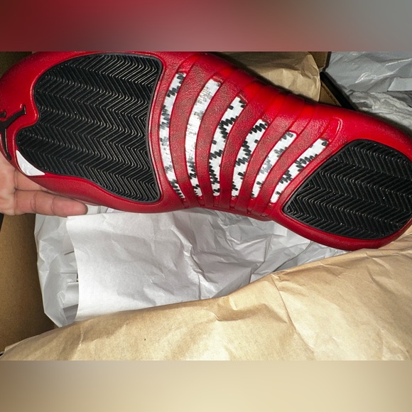 Retro Cherry 12s dead stock! fresh dead Js! Lol - Picture 6 of 10
